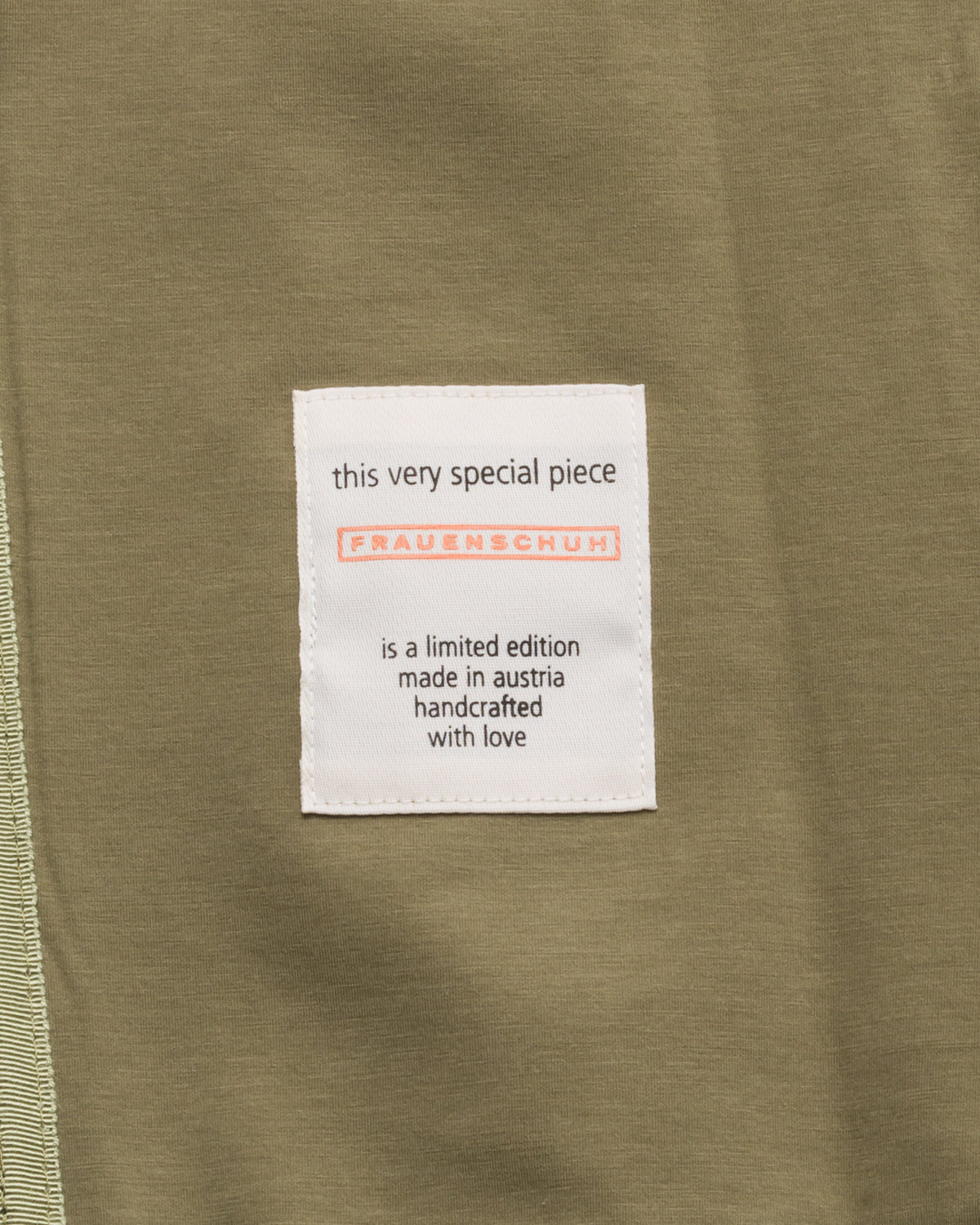 Sporty vest in stretch blend Slim Fit