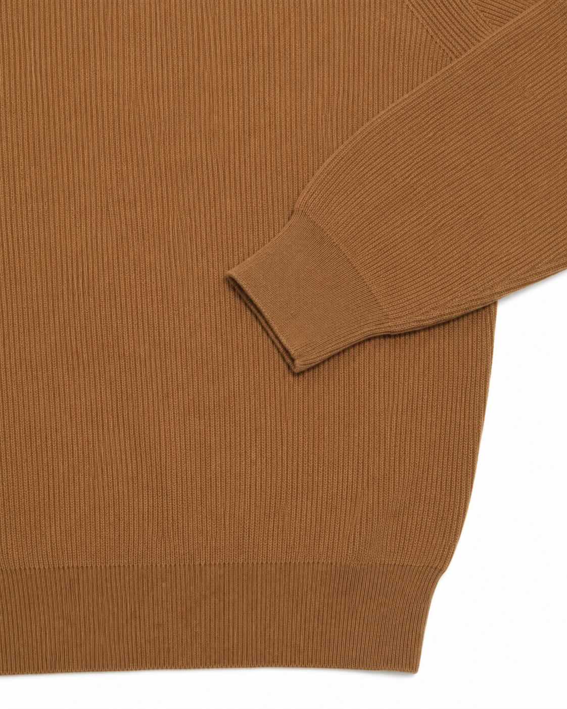 Brauner Raglanpullover aus Kaschmir