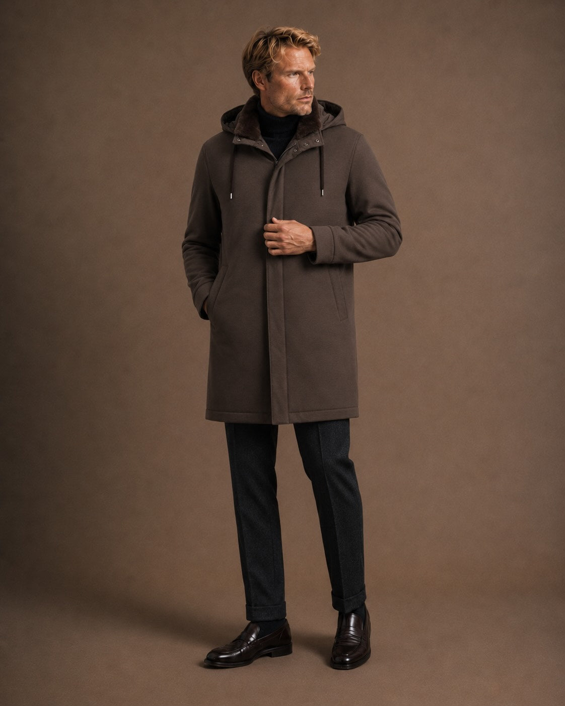 Langjacke mit Kapuze in Braun