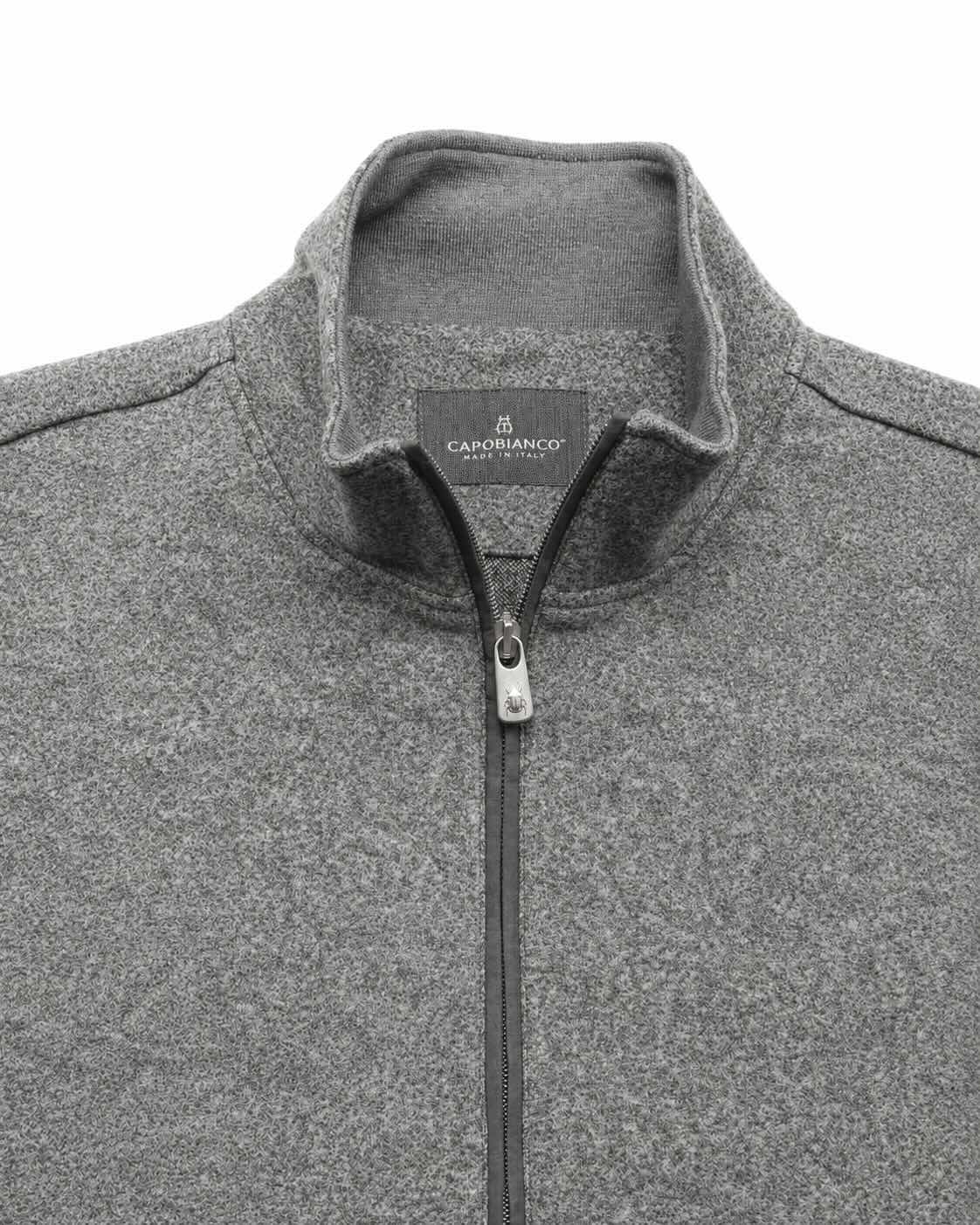 Pullover mit Stehkragen und Reißverschluss in Grau