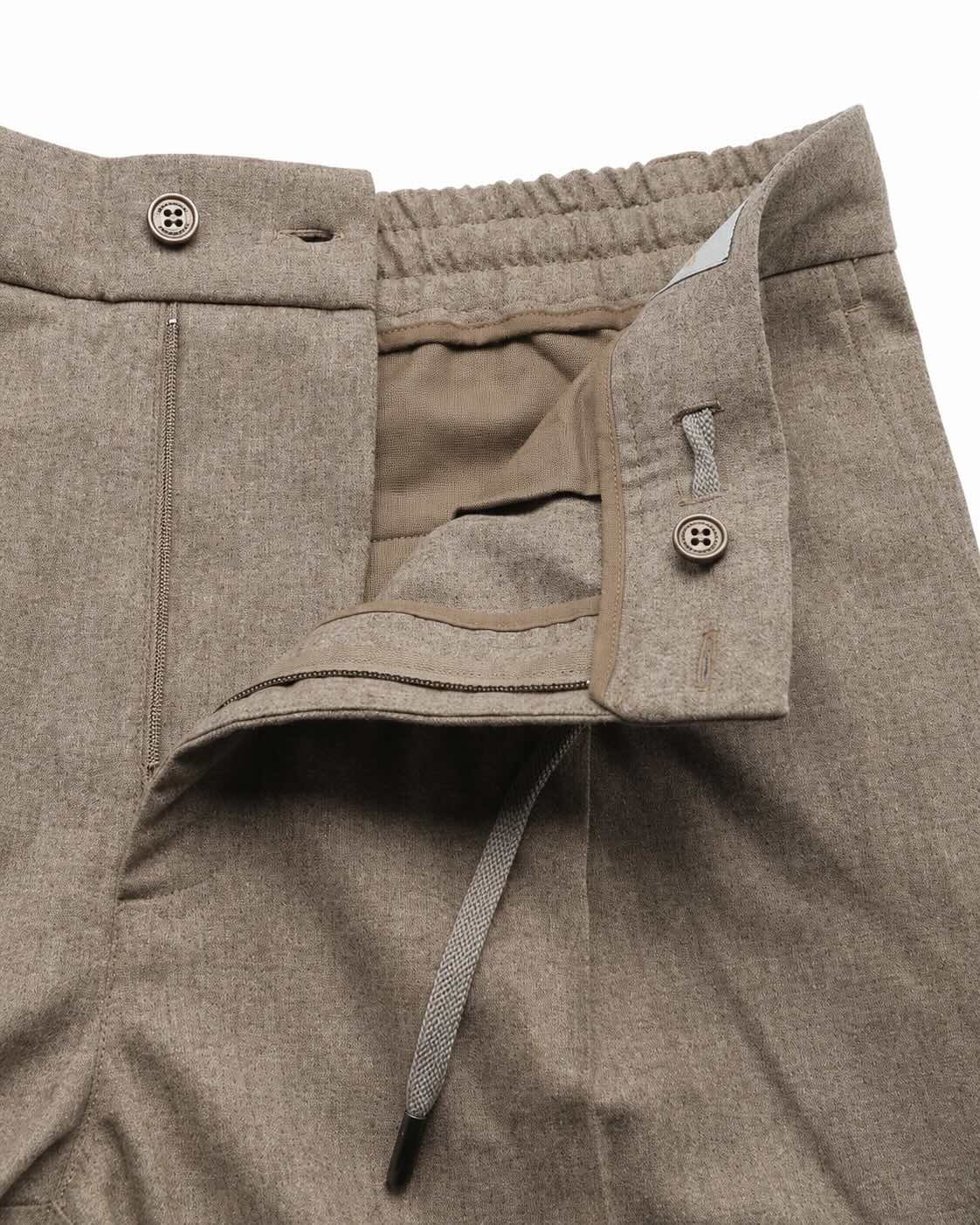 Bundfaltenhose aus Wolle in Beige