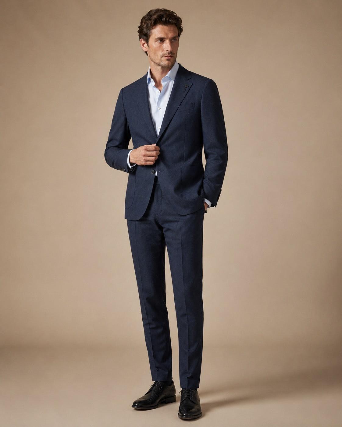 Schurwollanzug Relaxed Fit Peak Lapel